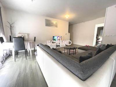 Appartement - 65 m² - 4 pièces