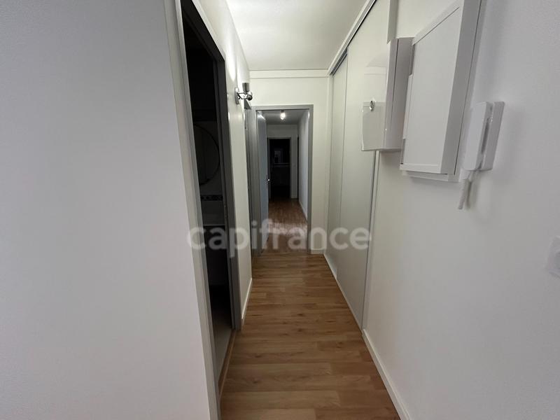 Appartement - 107 m² - 4 pièces