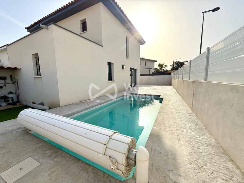 Villa - 111 m² - 5 pièces