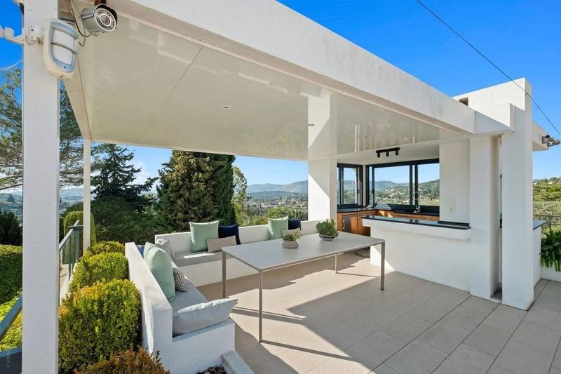 Villa - 300 m² - 8 pièces