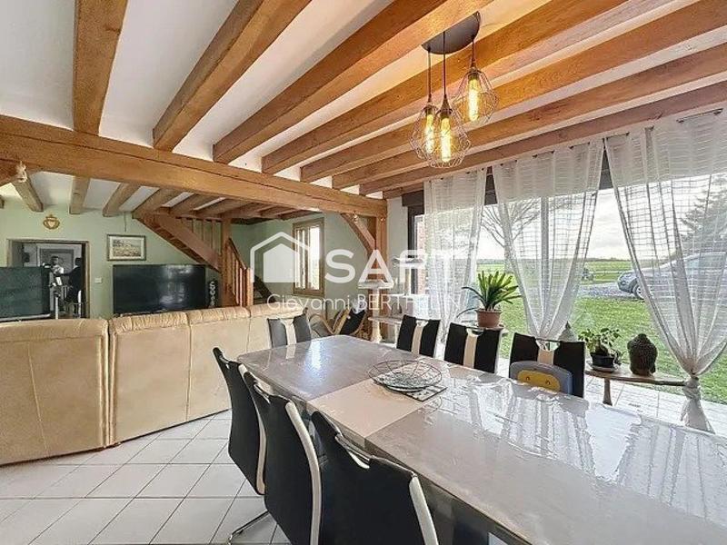 Maison - 132 m² - 8 pièces