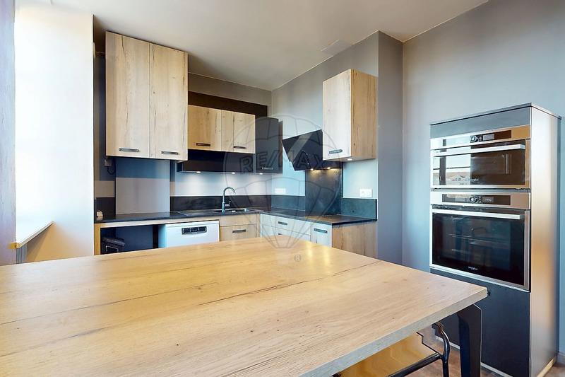 Duplex - 96 m² - 4 pièces