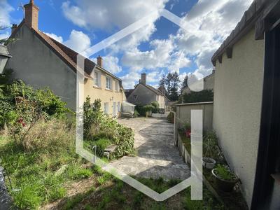 Maison de village - 157 m² - 5 pièces