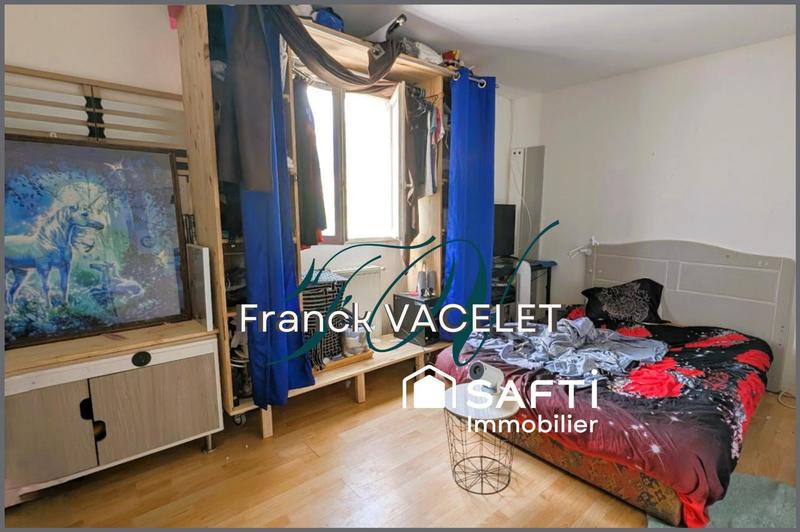 Maison - 98 m² - 4 pièces