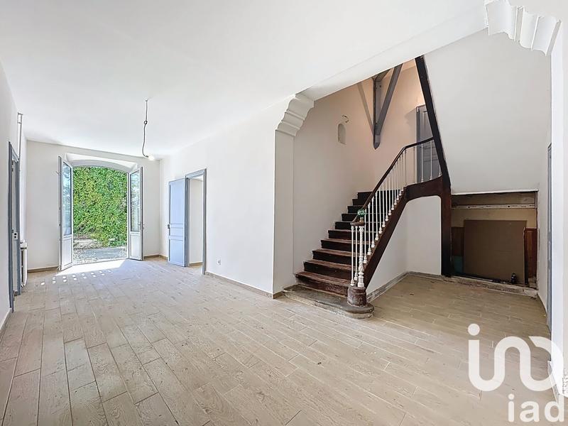 Maison - 283 m² - 10 pièces