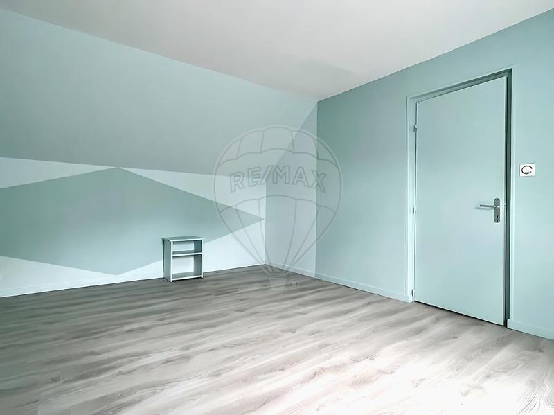 Maison - 183 m² - 7 pièces