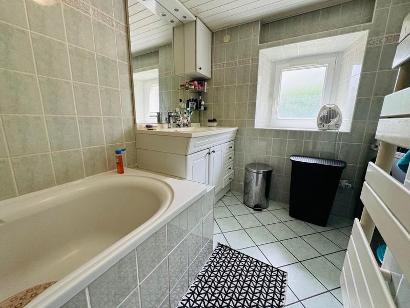 Appartement - 95 m² - 2 pièces