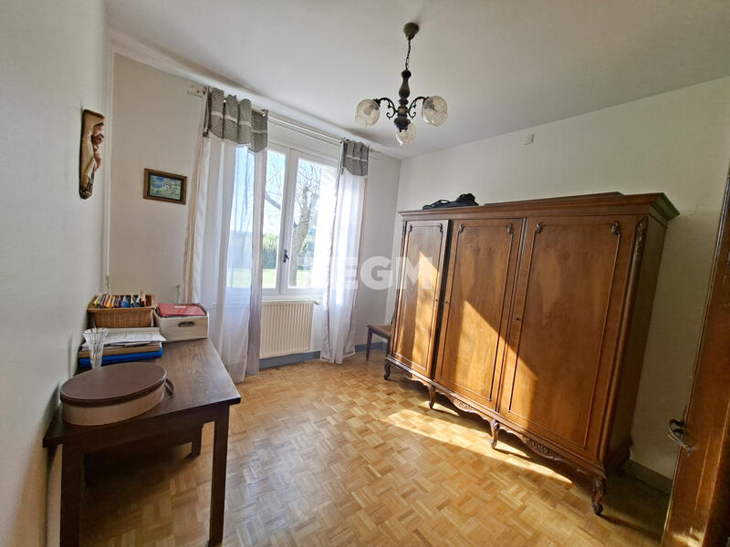 Maison - 85 m² - 4 pièces