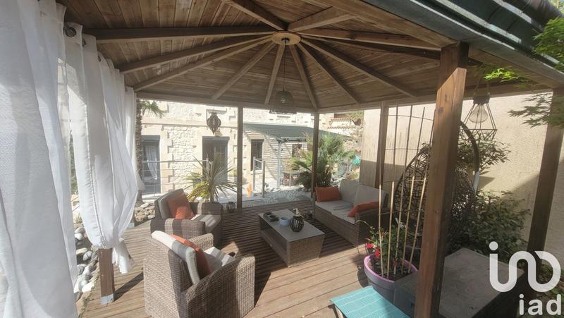 Maison - 344 m² - 16 pièces