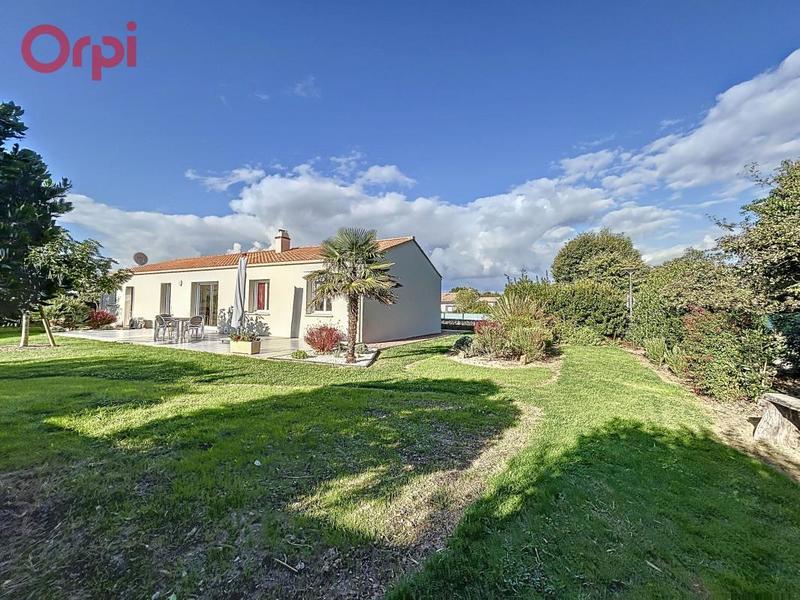 Maison - 93 m² - 4 pièces