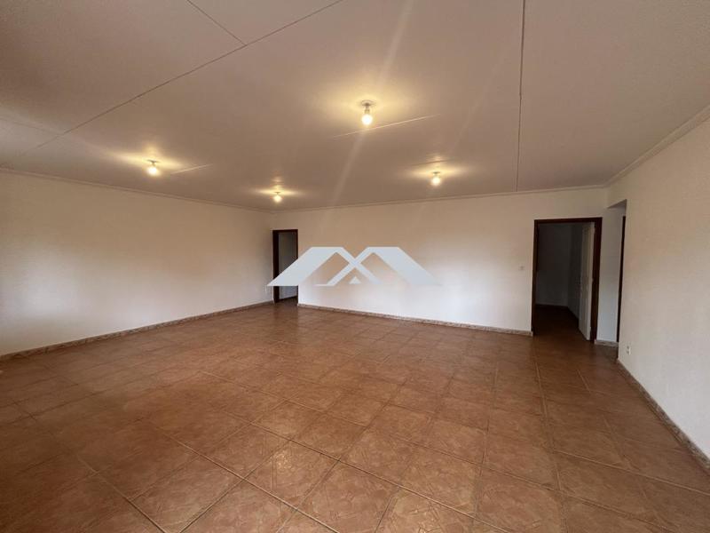 Maison traditionnelle - 142 m² - 5 pièces