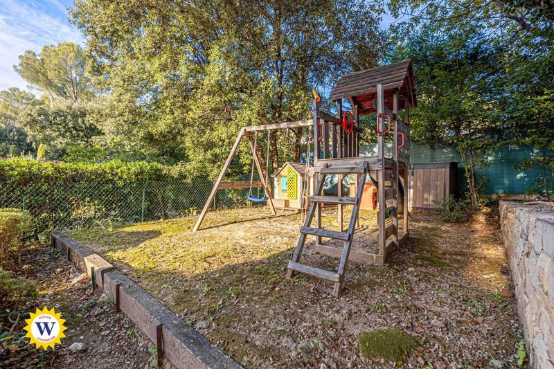 Villa - 350 m² - 8 pièces