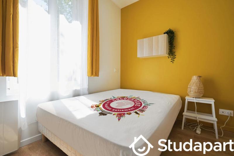 Chambre - 10 m² - 1 pièce