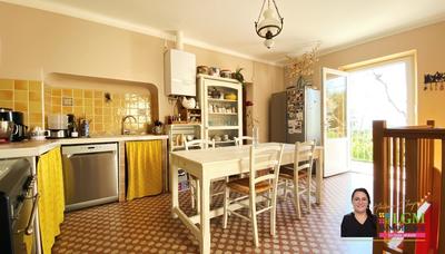 Maison de ville - 130 m² - 4 pièces