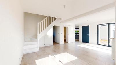 Maison - 108 m² - 6 pièces