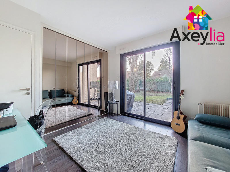 Maison - 122 m² - 6 pièces