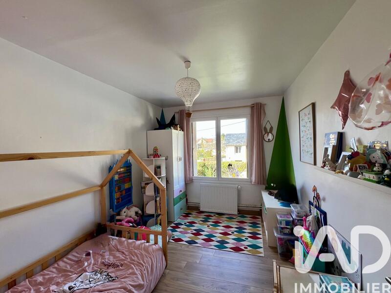 Maison - 105 m² - 5 pièces