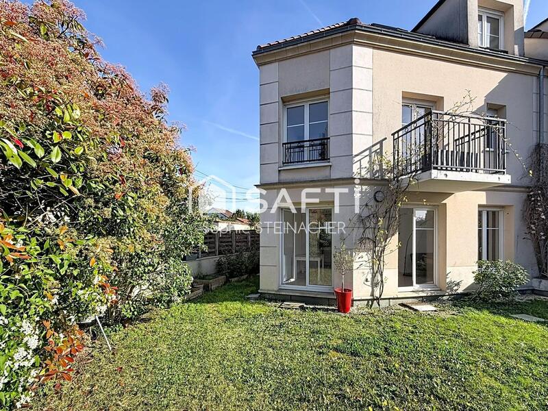 Maison - 88 m² - 4 pièces