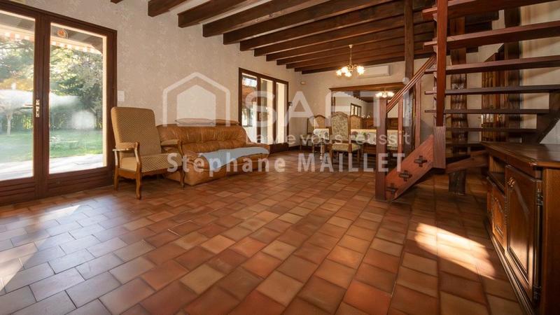 Maison - 148 m² - 7 pièces