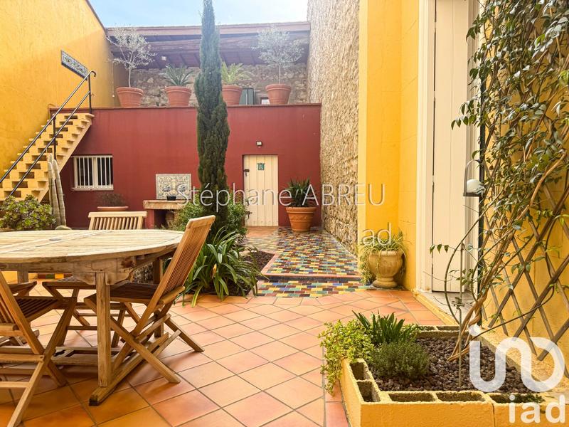 Maison - 297 m² - 9 pièces