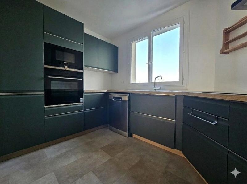 Duplex - 122 m² - 4 pièces