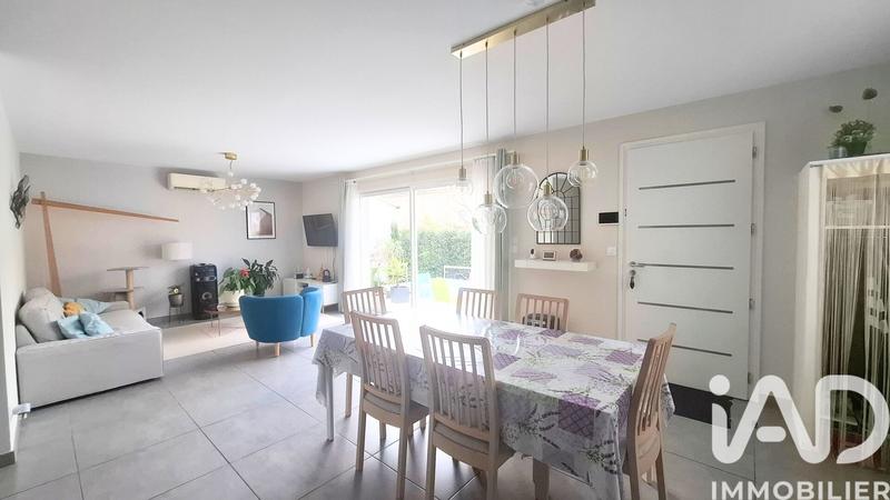 Maison - 84 m² - 4 pièces