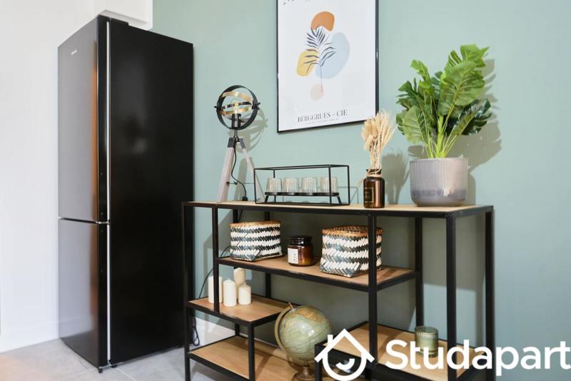 Chambre - 11 m² - 1 pièce