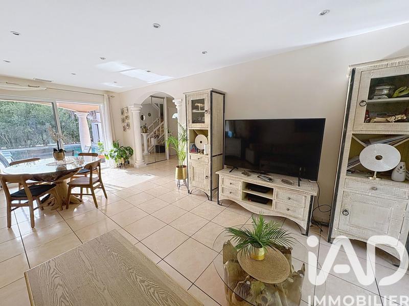 Maison - 114 m² - 4 pièces