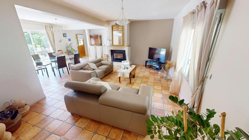 Maison - 188 m² - 7 pièces