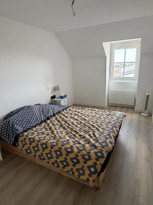 Maison - 93 m² - 5 pièces