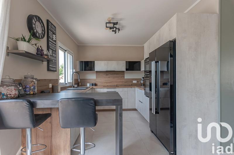 Maison - 145 m² - 6 pièces