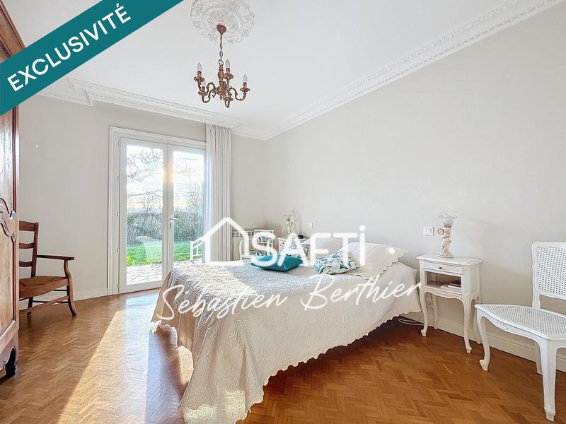 Maison - 195 m² - 6 pièces