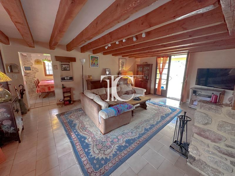 Maison - 161 m² - 6 pièces