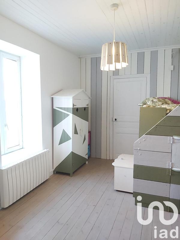 Maison - 215 m² - 7 pièces