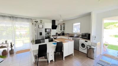 Maison - 79 m² - 4 pièces