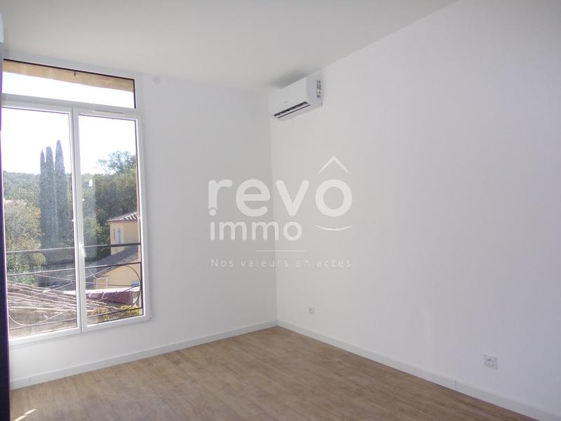 Appartement - 111 m² - 4 pièces