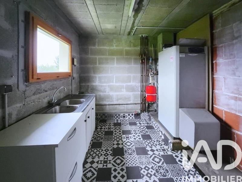 Maison - 107 m² - 6 pièces