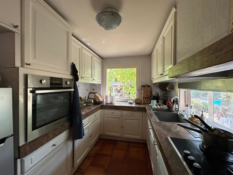 Maison - 182 m² - 10 pièces