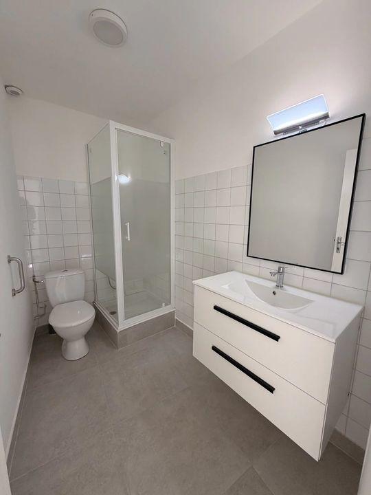 Immeuble - 102 m² - 4 pièces