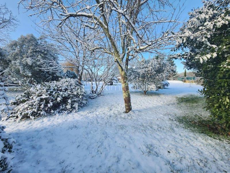 Maison - 400 m² - 16 pièces