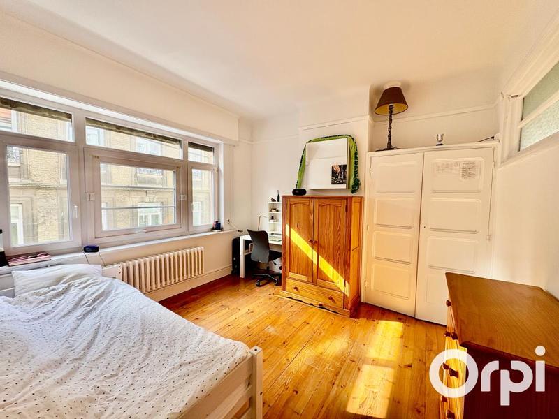 Appartement - 128 m² - 5 pièces