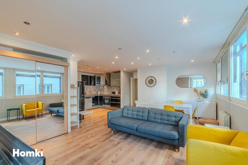 Appartement - 80 m² - 4 pièces