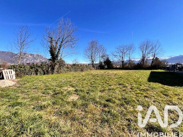 Terrain - 1 031 m²