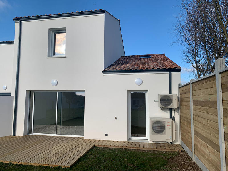 Maison - 98 m² - 4 pièces