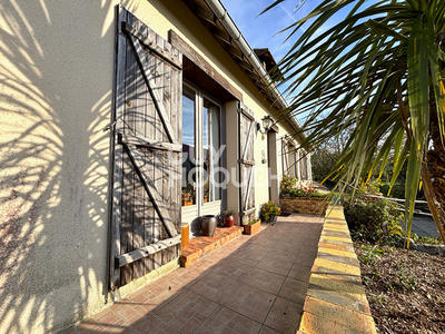 Maison - 167 m² - 8 pièces