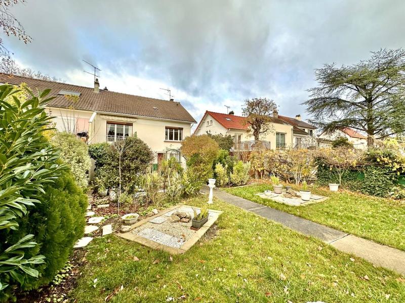 Maison - 89 m² - 4 pièces