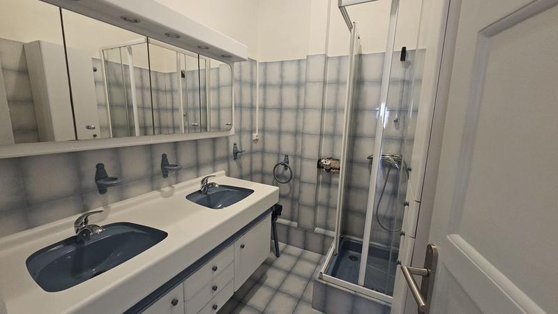 Appartement - 93 m² - 4 pièces