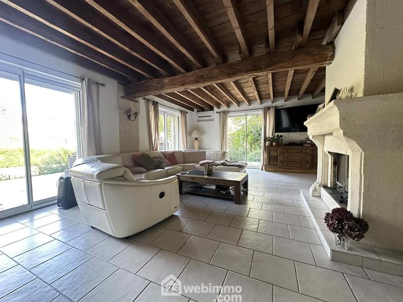 Maison - 255 m² - 8 pièces