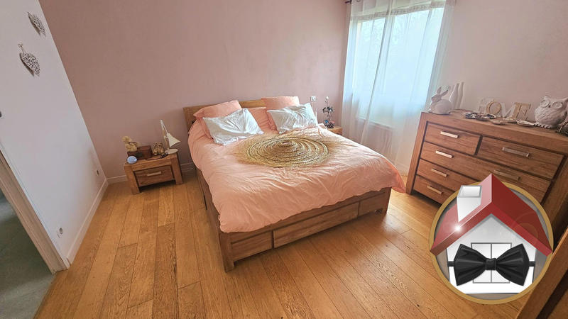 Maison - 206 m² - 5 pièces