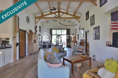 Maison - 143 m² - 6 pièces